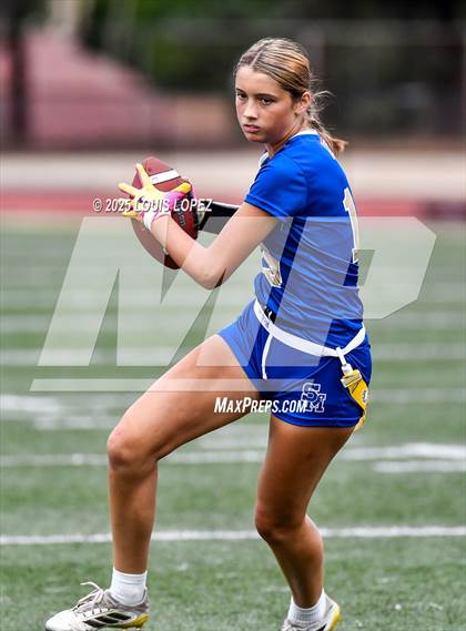 Thumbnail 1 in JV: Esperanza vs Santa Margarita photogallery.