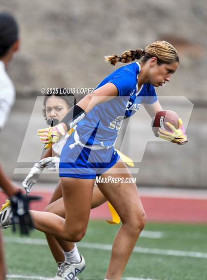 Thumbnail 3 in JV: Esperanza vs Santa Margarita photogallery.