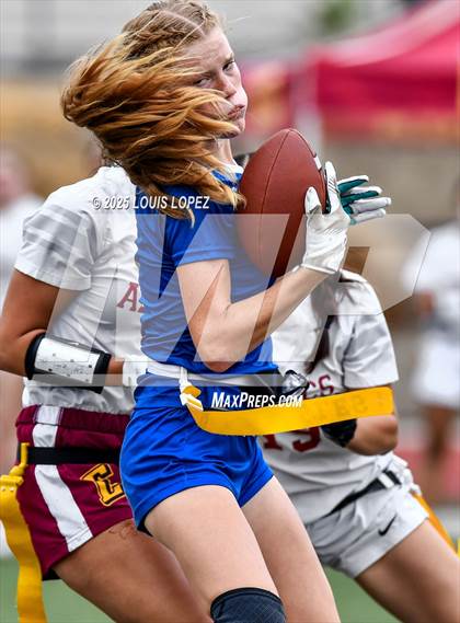 Thumbnail 1 in JV: Esperanza vs Santa Margarita photogallery.