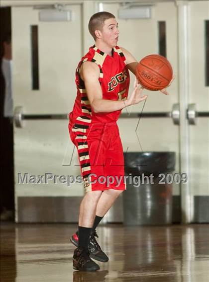 Thumbnail 2 in Enver Creek (Surrey, British Columbia) vs. Hemet (Palm Springs Winter Classic) photogallery.