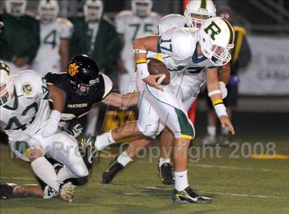 Thumbnail 2 in Royal @ Newbury Park photogallery.