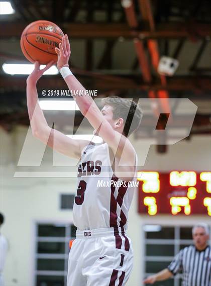 Thumbnail 3 in Washingtonville @ Kingston (Section 9 Class AA Semifinal) photogallery.