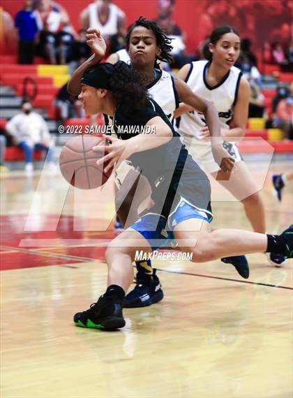 Thumbnail 1 in Orangewood Academy vs Bakersfield photogallery.