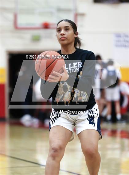 Thumbnail 3 in Orangewood Academy vs Bakersfield photogallery.
