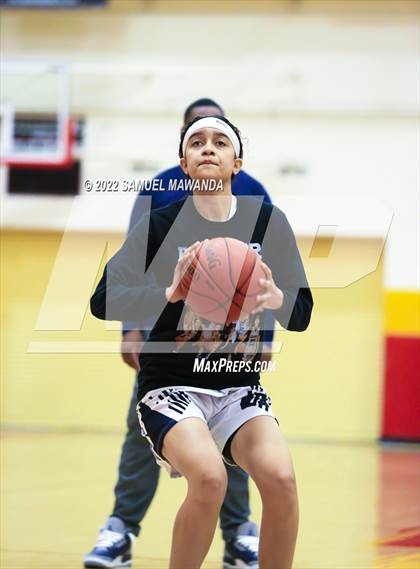 Thumbnail 1 in Orangewood Academy vs Bakersfield photogallery.