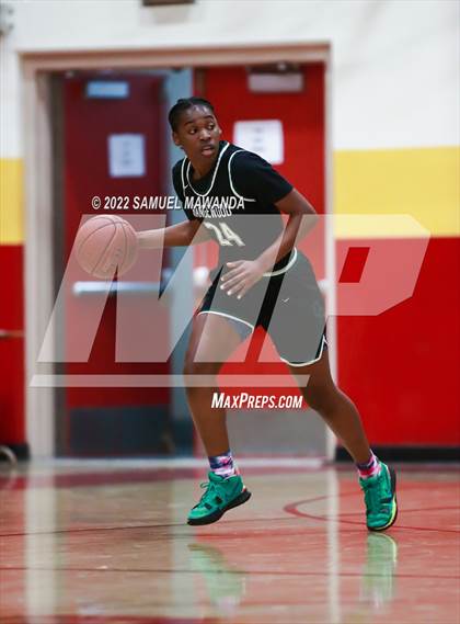 Thumbnail 3 in Orangewood Academy vs Bakersfield photogallery.