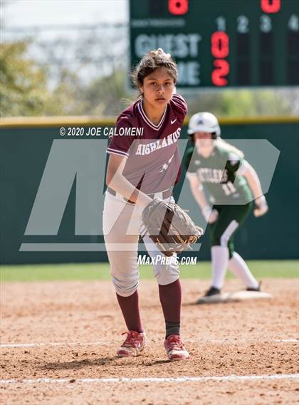 Thumbnail 3 in Reagan [Ronald] vs Highlands (NEISD Softball Tournament) photogallery.
