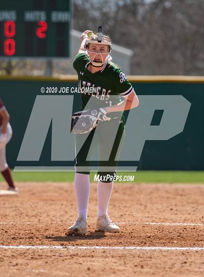 Thumbnail 3 in Reagan [Ronald] vs Highlands (NEISD Softball Tournament) photogallery.