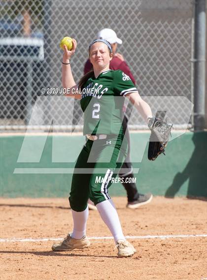 Thumbnail 2 in Reagan [Ronald] vs Highlands (NEISD Softball Tournament) photogallery.