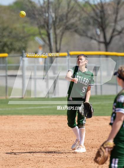 Thumbnail 3 in Reagan [Ronald] vs Highlands (NEISD Softball Tournament) photogallery.