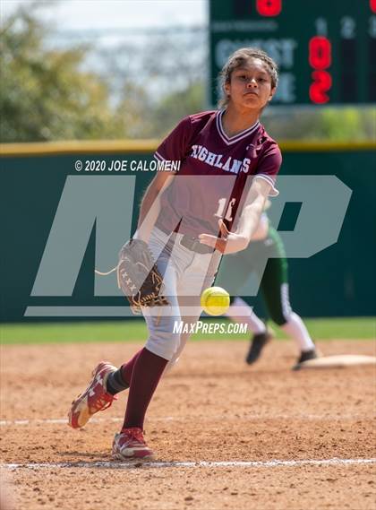 Thumbnail 3 in Reagan [Ronald] vs Highlands (NEISD Softball Tournament) photogallery.