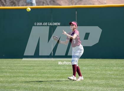 Thumbnail 2 in Reagan [Ronald] vs Highlands (NEISD Softball Tournament) photogallery.