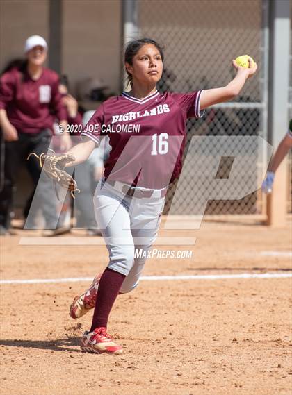 Thumbnail 3 in Reagan [Ronald] vs Highlands (NEISD Softball Tournament) photogallery.