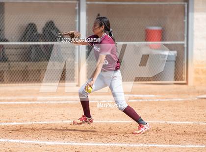 Thumbnail 2 in Reagan [Ronald] vs Highlands (NEISD Softball Tournament) photogallery.