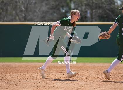 Thumbnail 2 in Reagan [Ronald] vs Highlands (NEISD Softball Tournament) photogallery.