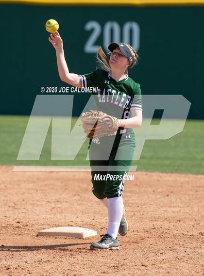 Thumbnail 2 in Reagan [Ronald] vs Highlands (NEISD Softball Tournament) photogallery.