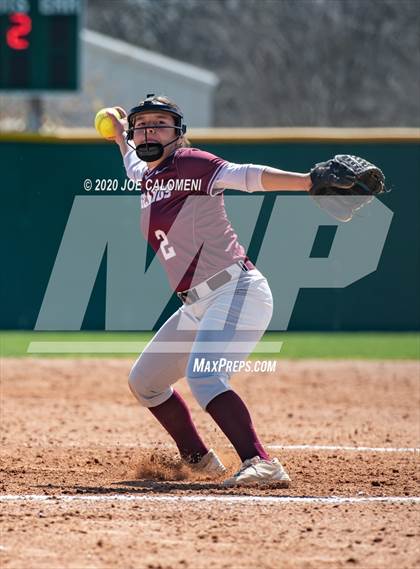 Thumbnail 2 in Reagan [Ronald] vs Highlands (NEISD Softball Tournament) photogallery.