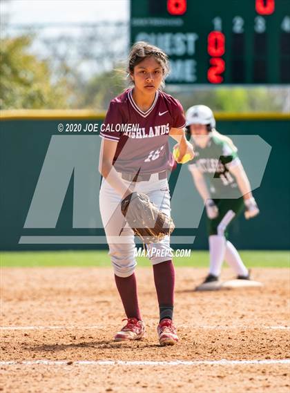 Thumbnail 1 in Reagan [Ronald] vs Highlands (NEISD Softball Tournament) photogallery.