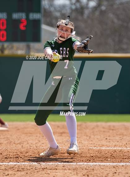 Thumbnail 3 in Reagan [Ronald] vs Highlands (NEISD Softball Tournament) photogallery.