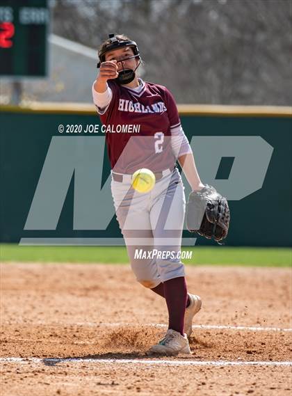 Thumbnail 1 in Reagan [Ronald] vs Highlands (NEISD Softball Tournament) photogallery.