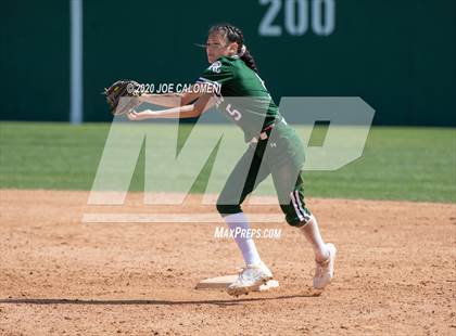 Thumbnail 1 in Reagan [Ronald] vs Highlands (NEISD Softball Tournament) photogallery.