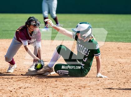 Thumbnail 1 in Reagan [Ronald] vs Highlands (NEISD Softball Tournament) photogallery.