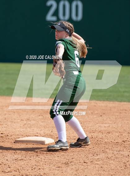Thumbnail 3 in Reagan [Ronald] vs Highlands (NEISD Softball Tournament) photogallery.