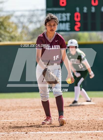 Thumbnail 2 in Reagan [Ronald] vs Highlands (NEISD Softball Tournament) photogallery.