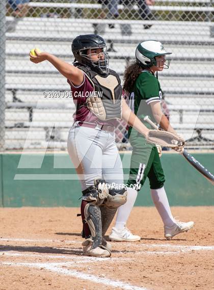 Thumbnail 3 in Reagan [Ronald] vs Highlands (NEISD Softball Tournament) photogallery.