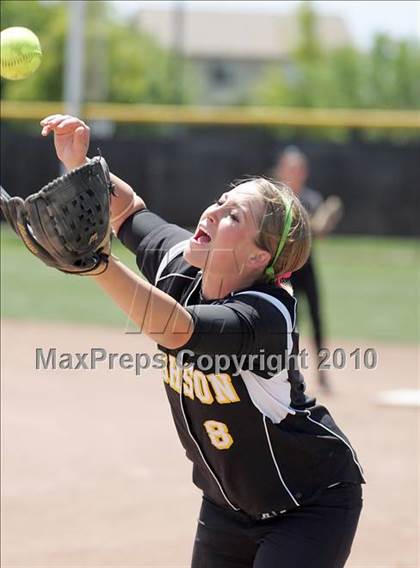 Thumbnail 2 in Hughson vs. Escalon (CIF SJS D5 Final) photogallery.