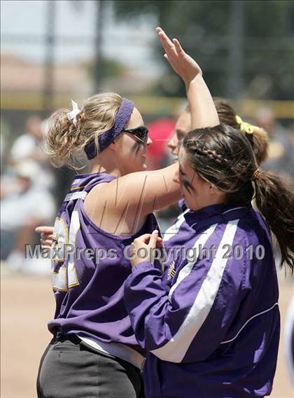 Thumbnail 3 in Hughson vs. Escalon (CIF SJS D5 Final) photogallery.