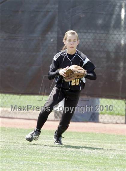 Thumbnail 3 in Hughson vs. Escalon (CIF SJS D5 Final) photogallery.