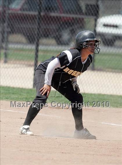 Thumbnail 2 in Hughson vs. Escalon (CIF SJS D5 Final) photogallery.