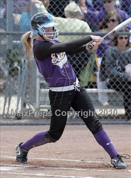 Thumbnail 1 in Hughson vs. Escalon (CIF SJS D5 Final) photogallery.