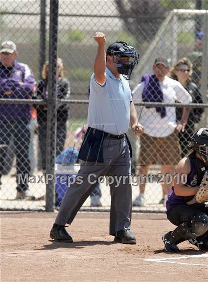 Thumbnail 2 in Hughson vs. Escalon (CIF SJS D5 Final) photogallery.