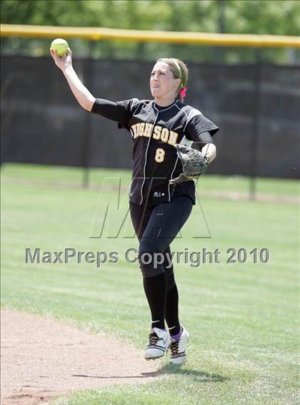 Thumbnail 1 in Hughson vs. Escalon (CIF SJS D5 Final) photogallery.