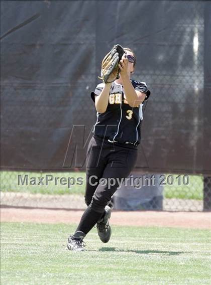 Thumbnail 3 in Hughson vs. Escalon (CIF SJS D5 Final) photogallery.