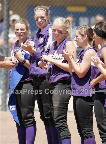 Thumbnail 2 in Hughson vs. Escalon (CIF SJS D5 Final) photogallery.