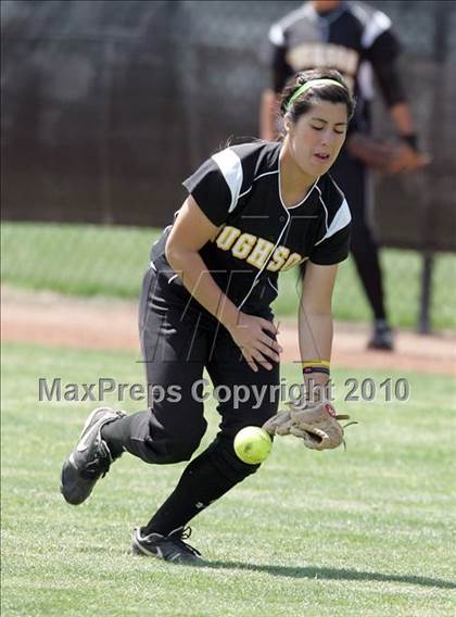 Thumbnail 3 in Hughson vs. Escalon (CIF SJS D5 Final) photogallery.