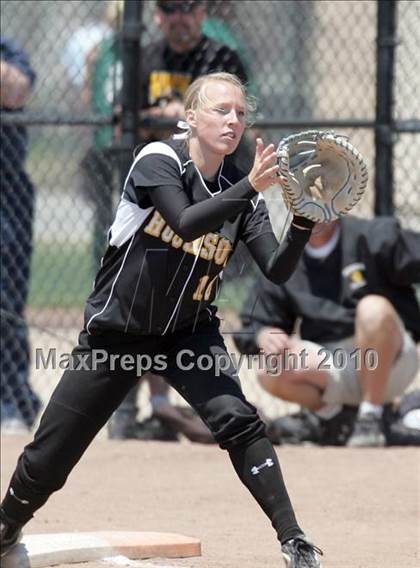 Thumbnail 1 in Hughson vs. Escalon (CIF SJS D5 Final) photogallery.