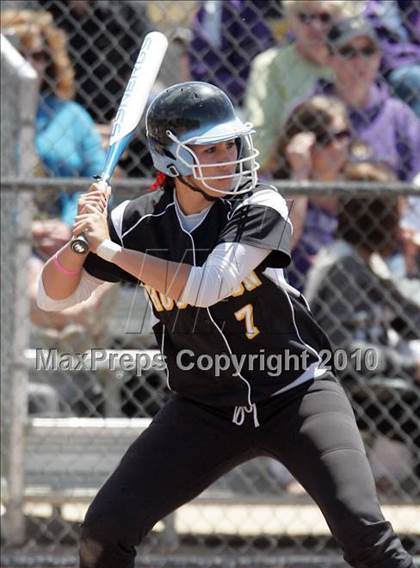 Thumbnail 2 in Hughson vs. Escalon (CIF SJS D5 Final) photogallery.