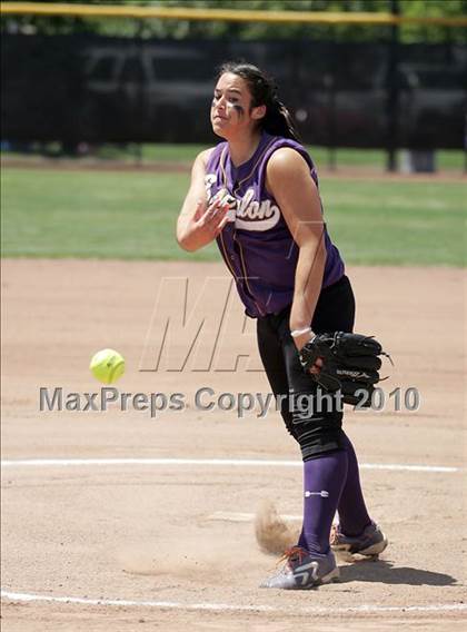 Thumbnail 3 in Hughson vs. Escalon (CIF SJS D5 Final) photogallery.