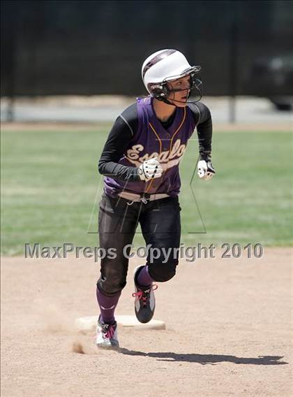 Thumbnail 1 in Hughson vs. Escalon (CIF SJS D5 Final) photogallery.