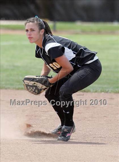 Thumbnail 3 in Hughson vs. Escalon (CIF SJS D5 Final) photogallery.