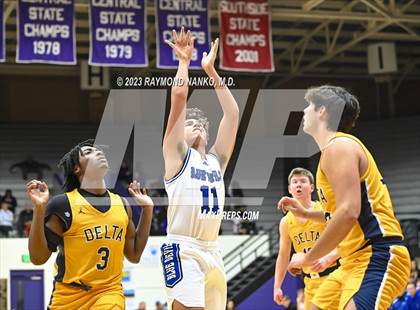 Thumbnail 2 in Tipton vs. Delta (Fieldhouse Classic)  photogallery.