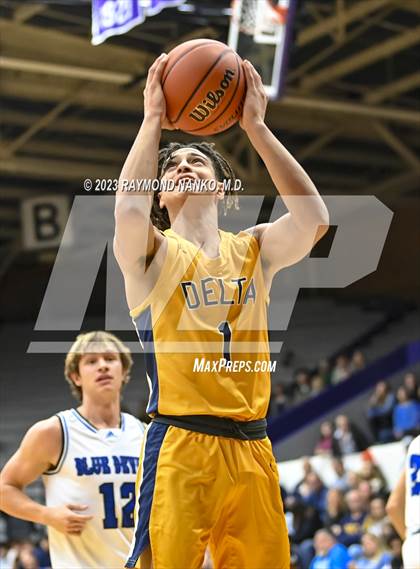 Thumbnail 3 in Tipton vs. Delta (Fieldhouse Classic)  photogallery.