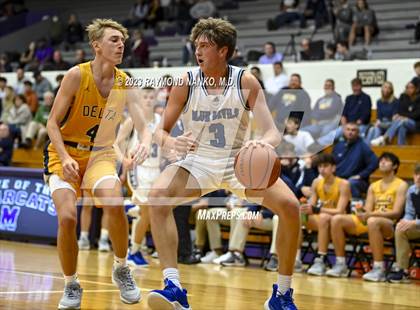 Thumbnail 2 in Tipton vs. Delta (Fieldhouse Classic)  photogallery.