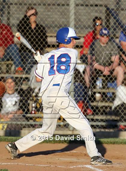 Thumbnail 1 in Lexington vs Carrollton (MSHSAA Class 3 District Playoff) photogallery.