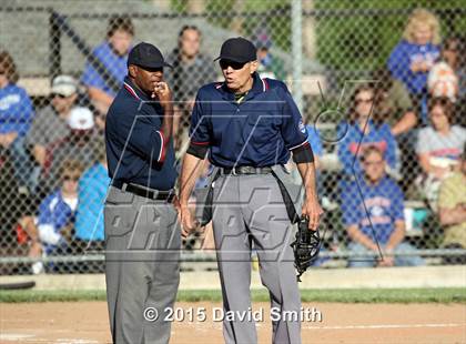 Thumbnail 3 in Lexington vs Carrollton (MSHSAA Class 3 District Playoff) photogallery.