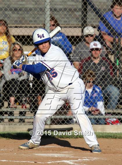 Thumbnail 3 in Lexington vs Carrollton (MSHSAA Class 3 District Playoff) photogallery.